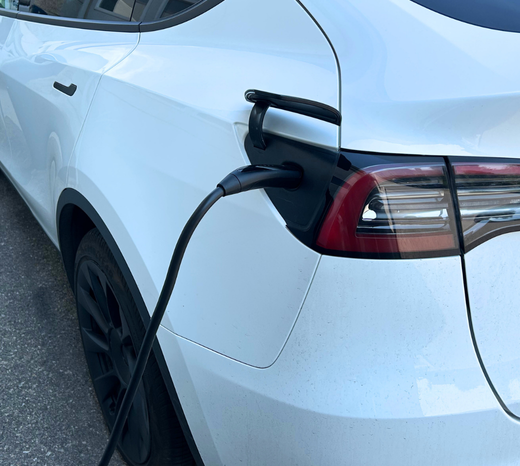 How Calgary’s Growing Electric Vehicle Trend Is Impacting Home Electrical Panels